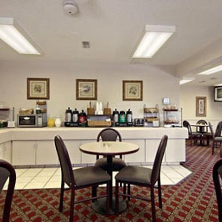 Days Inn By Wyndham Wytheville Restaurant photo