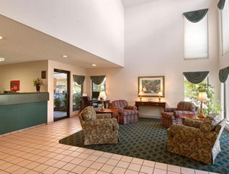 Days Inn By Wyndham Wytheville Exterior photo